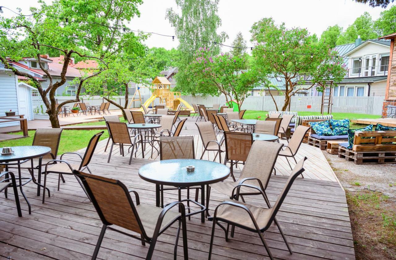 Cabin Guesthouse With Free Parking Pärnu Exterior foto